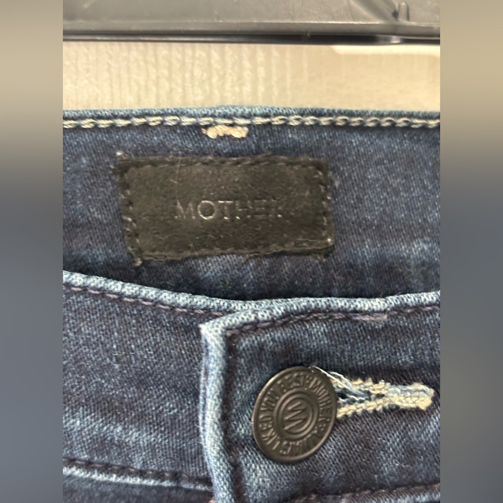Mother Insider Crop Step Fray
NWT, Jeans Night Tripper Size: 26 - Picture 8 of 9
